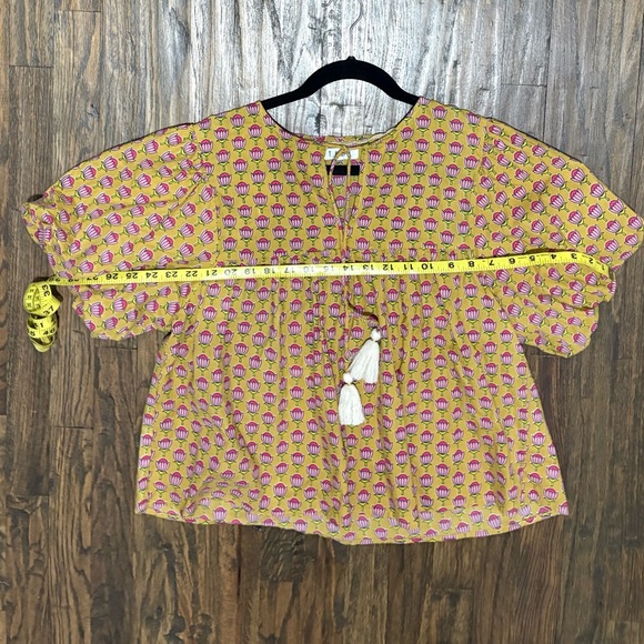 THML Yellow Blouse with Pink Floral Tulip Motif - Picture 4 of 6